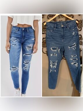 AE Distressed Jeggings